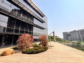 1404 sqm Office to Let in Sandton