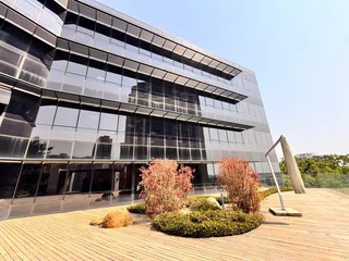 1404 sqm Office to Let in Sandton