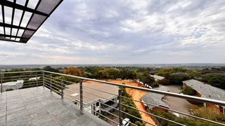 230 sqm Office to Let in Sandton