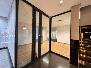 230 sqm Office to Let in Sandton