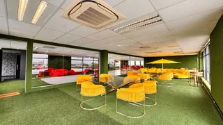 672 sqm Office to Let in Sandton