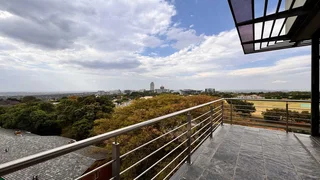 672 sqm Office to Let in Sandton