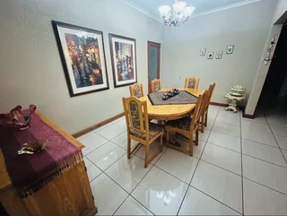 Stylish Four-Bedroom Home with Pool, Solar &amp; Staff Quarters in Randhart