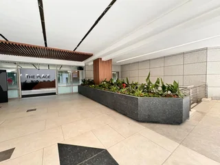 947 sqm Office to Let in Sandton