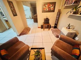 Stylish Four-Bedroom Home with Pool, Solar &amp; Staff Quarters in Randhart