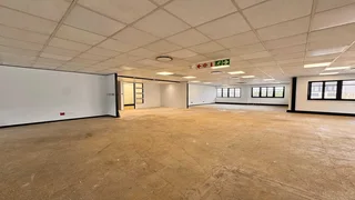 361 sqm Office to Let in Sandton