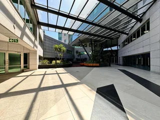 947 sqm Office to Let in Sandton