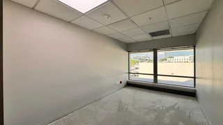 947 sqm Office to Let in Sandton