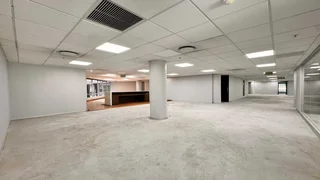 947 sqm Office to Let in Sandton