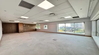 947 sqm Office to Let in Sandton