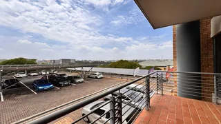 143 sqm Office to Let in Sandton