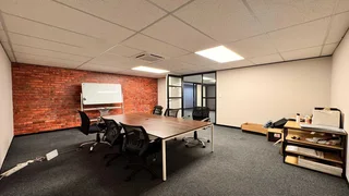 143 sqm Office to Let in Sandton