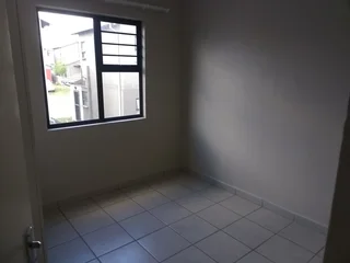 Cozy, Freestanding 3-Bedroom And 2-Bath House In Secure Complex