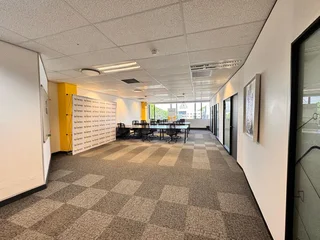 315 sqm Office to Let in Sandton