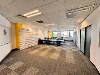 315 sqm Office to Let in Sandton
