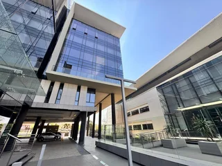 315 sqm Office to Let in Sandton