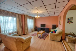 Elegant Facebrick Duplex with stylish interiors in Foresthaven for sale