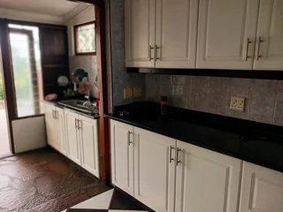 4 Bedroom House in Upper Glenwood