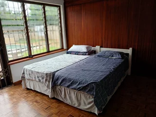 4 Bedroom House in Upper Glenwood