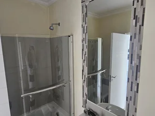 Prime Propert presents Manhattan Mews apartment for rent