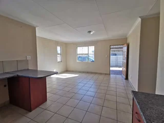 Spacious 3-Bedroom Home to Rent in Leopard’s Rest Security Estate