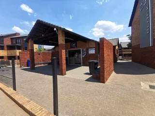 1st Month’s Rent FREE | Modern 56 m² Ground Floor Apartment with Private Garden