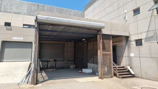 464 sqm B-Grade Warehouse &amp; Office Space for Rent