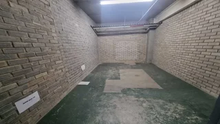 464 sqm B-Grade Warehouse &amp; Office Space for Rent