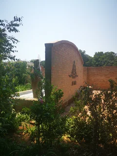 Secure 1-Bedroom Cottage In Avara Estate