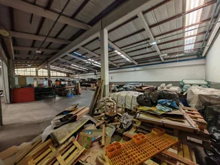 639m2 Midi-Factory for sale in New Germany - Sole Mandate | Swindon Property