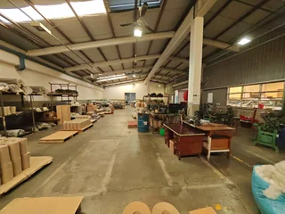 639m2 Midi-Factory for sale in New Germany - Sole Mandate | Swindon Property