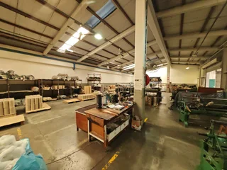 639m2 Midi-Factory for sale in New Germany - Sole Mandate | Swindon Property