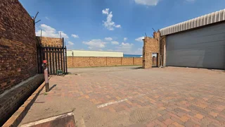 Mini Industrial Park FOR SALE in Anderbolt, Boksburg