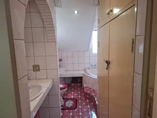 House for sale in Winchesterhills