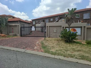 3 bedrooms Apartment for sale