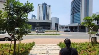 Prime Commercial Retail Space Available To Let in Umhlanga.