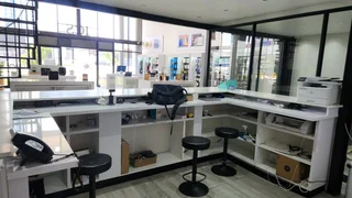 Prime Commercial Retail Space Available To Let in Umhlanga.