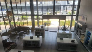 Prime Commercial Retail Space Available To Let in Umhlanga.