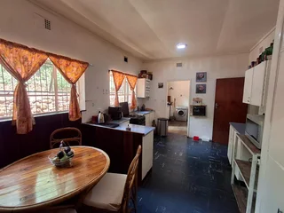 Elevate Your Lifestyle - Breathtaking Mountain Retreat in Magoebaskloof