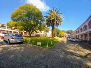 Secure 1-Bedroom Apartment In Villa Barcelona