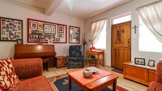 Secure 1-Bedroom Apartment In Villa Barcelona