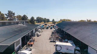 Free standing and Highway facing Industrial facility To Let