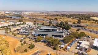 Free standing and Highway facing Industrial facility To Let