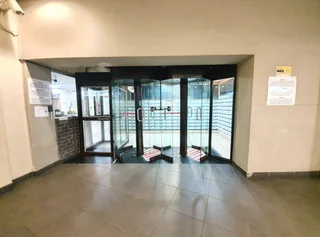 Reduced to sell in Durban Central! Hurry up!