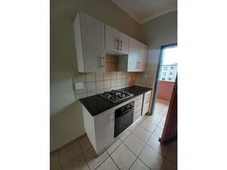 Secure 2-Bedroom And 1-Bathroom Apartment In Country View