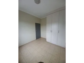 Secure 2-Bedroom And 1-Bathroom Apartment In Country View