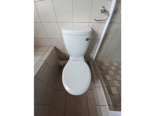 Secure 2-Bedroom And 1-Bathroom Apartment In Country View