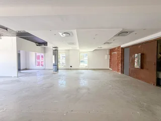 Office Space to Let – Cape Quarter Square, De Waterkant