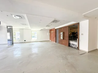 Office Space to Let – Cape Quarter Square, De Waterkant