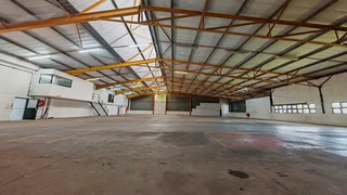 1&#39;125m2 Warehouse TO RENT/LET in Red Hill | Swindon Property
